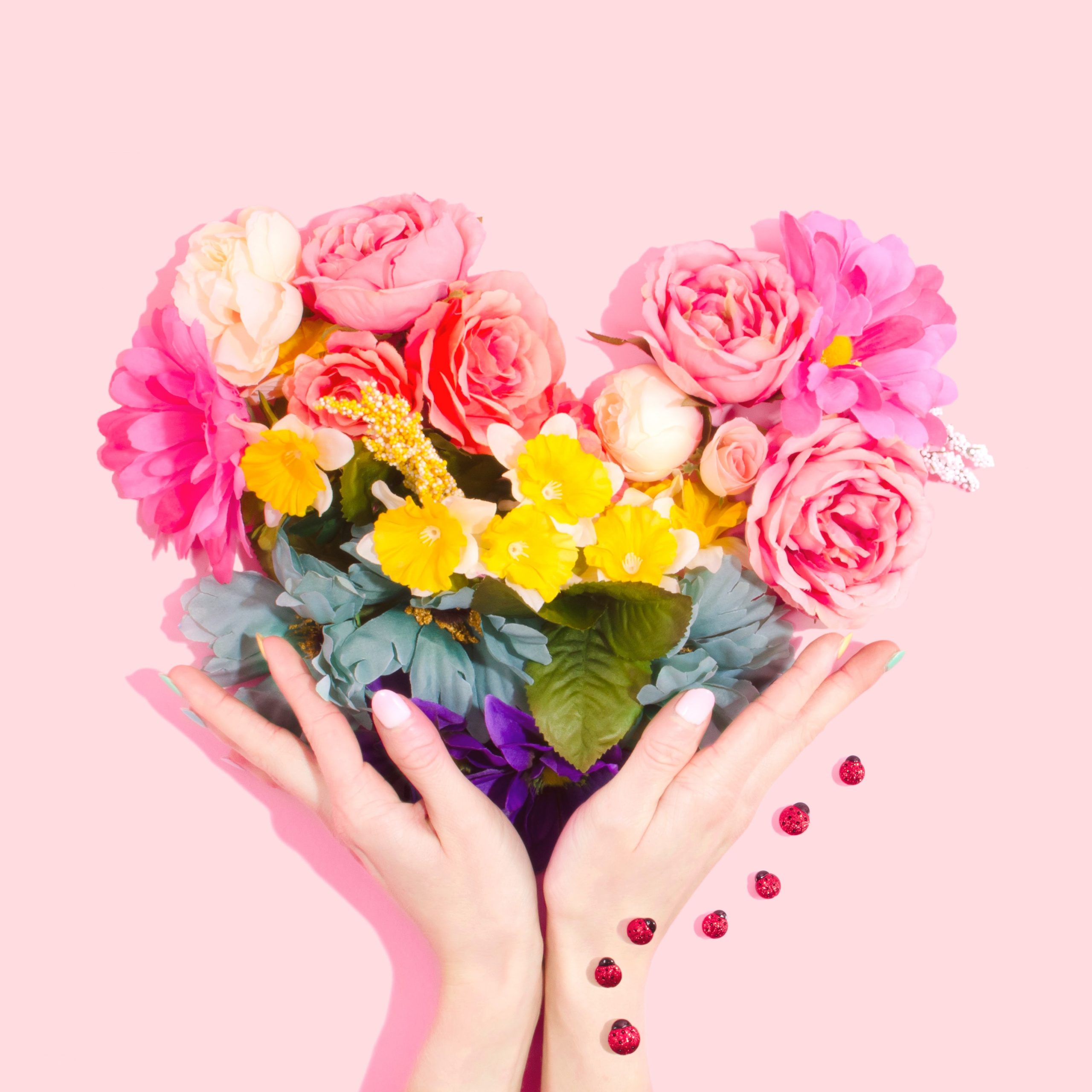 bouquet of flowers in heart shape