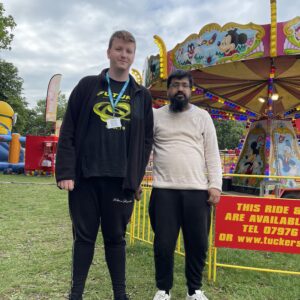 two residents at the fair