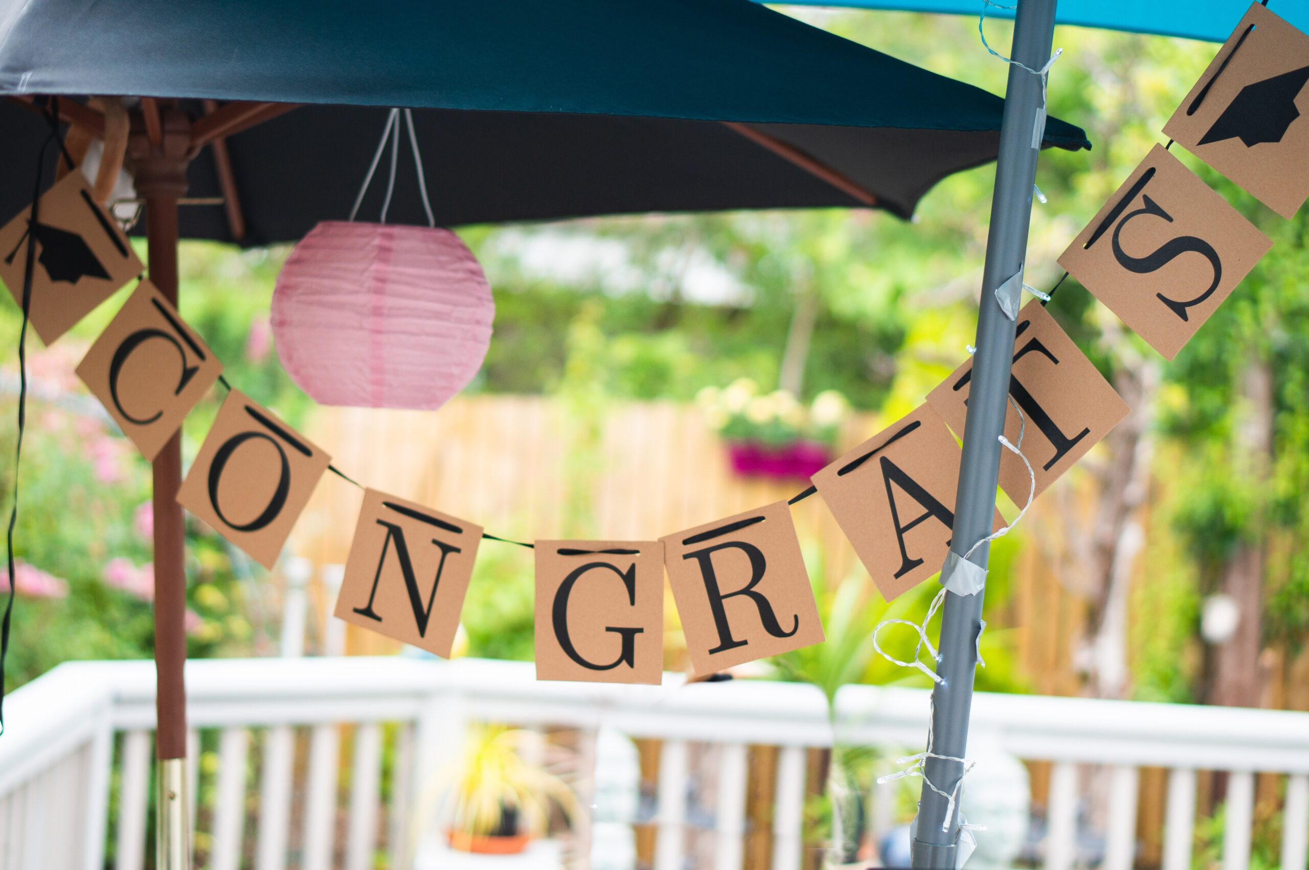 gold bunting with black congrats lettering
