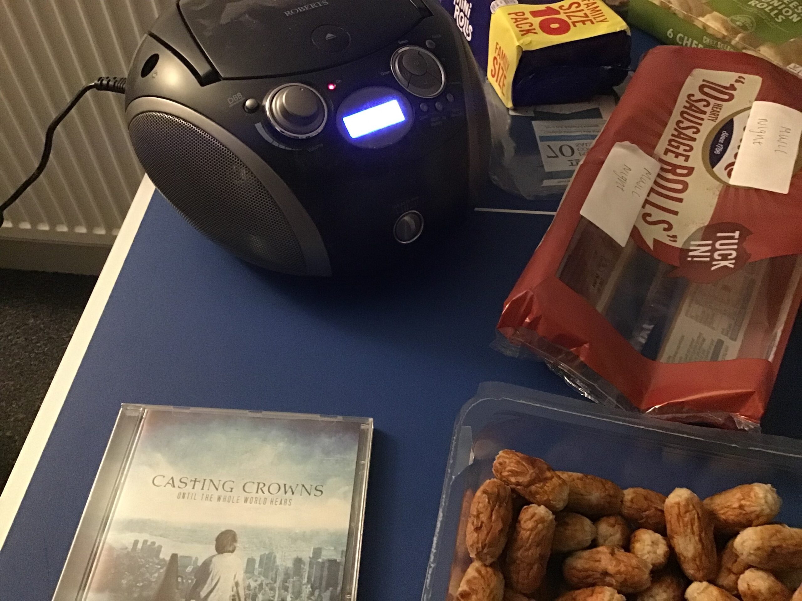 radio player and buffet food