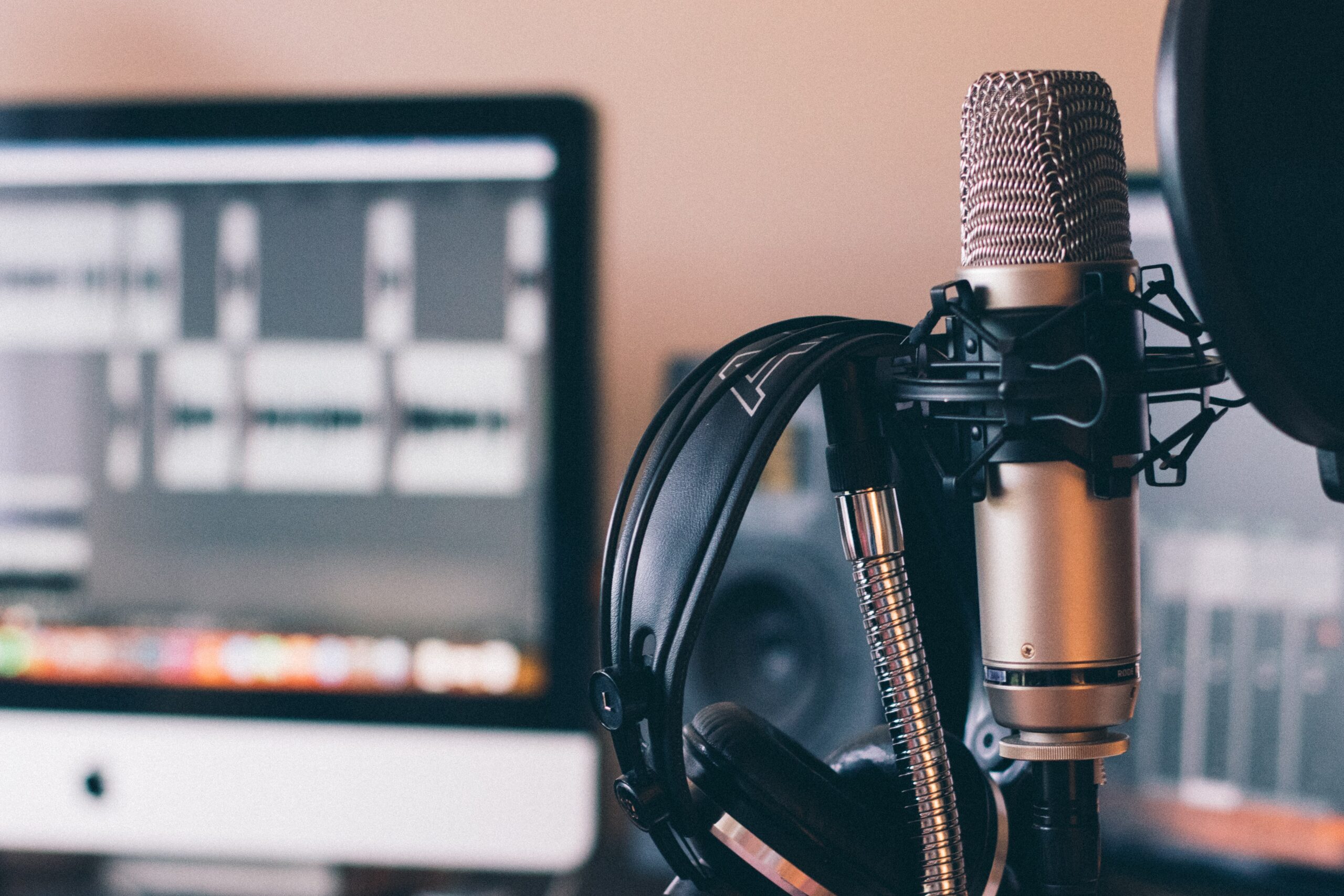 microphone and headphones
