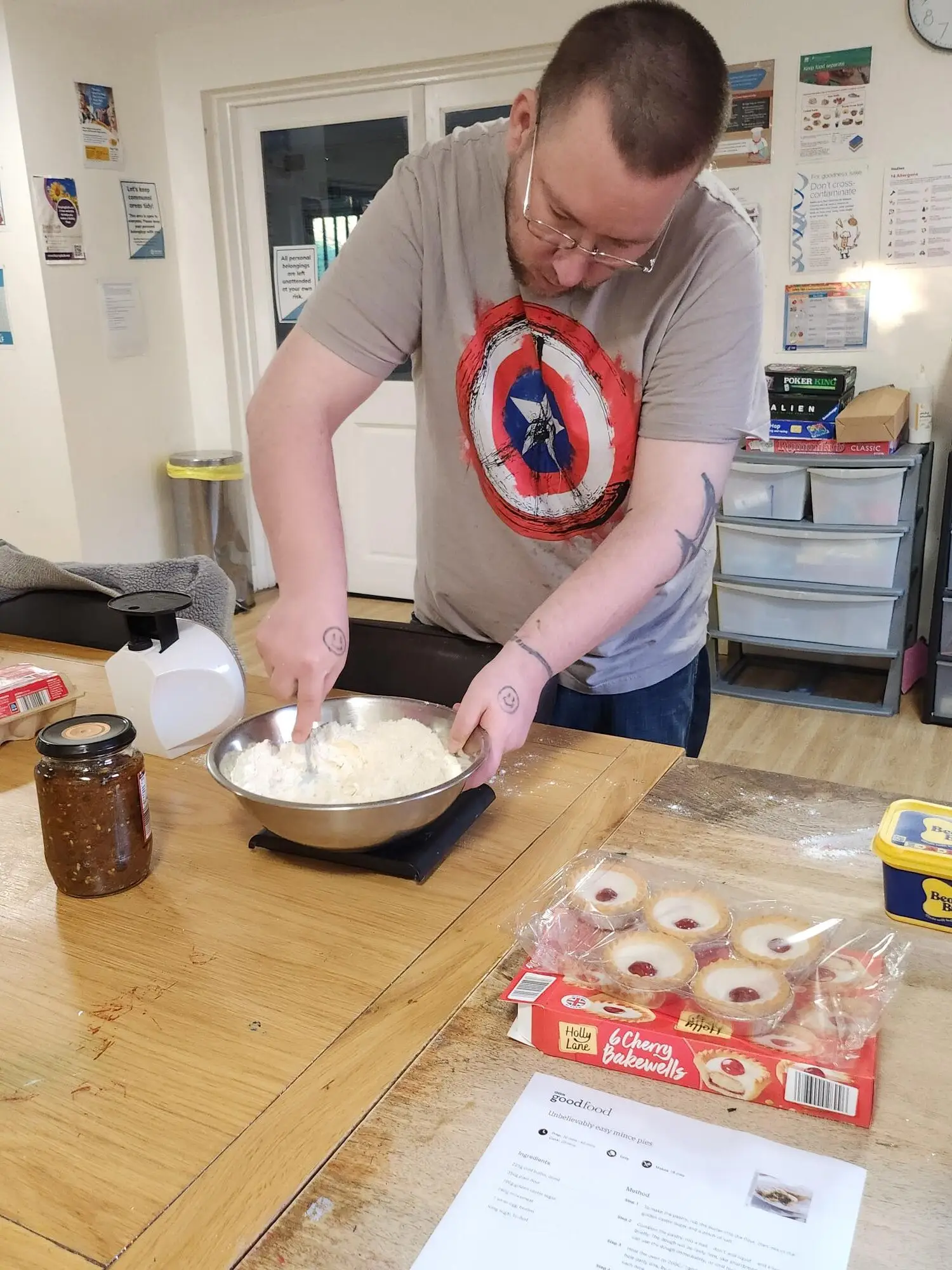 resident making mince pies