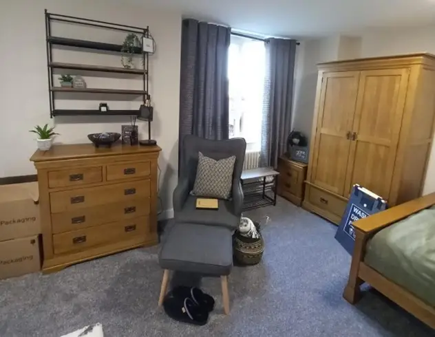 A well-decorated room