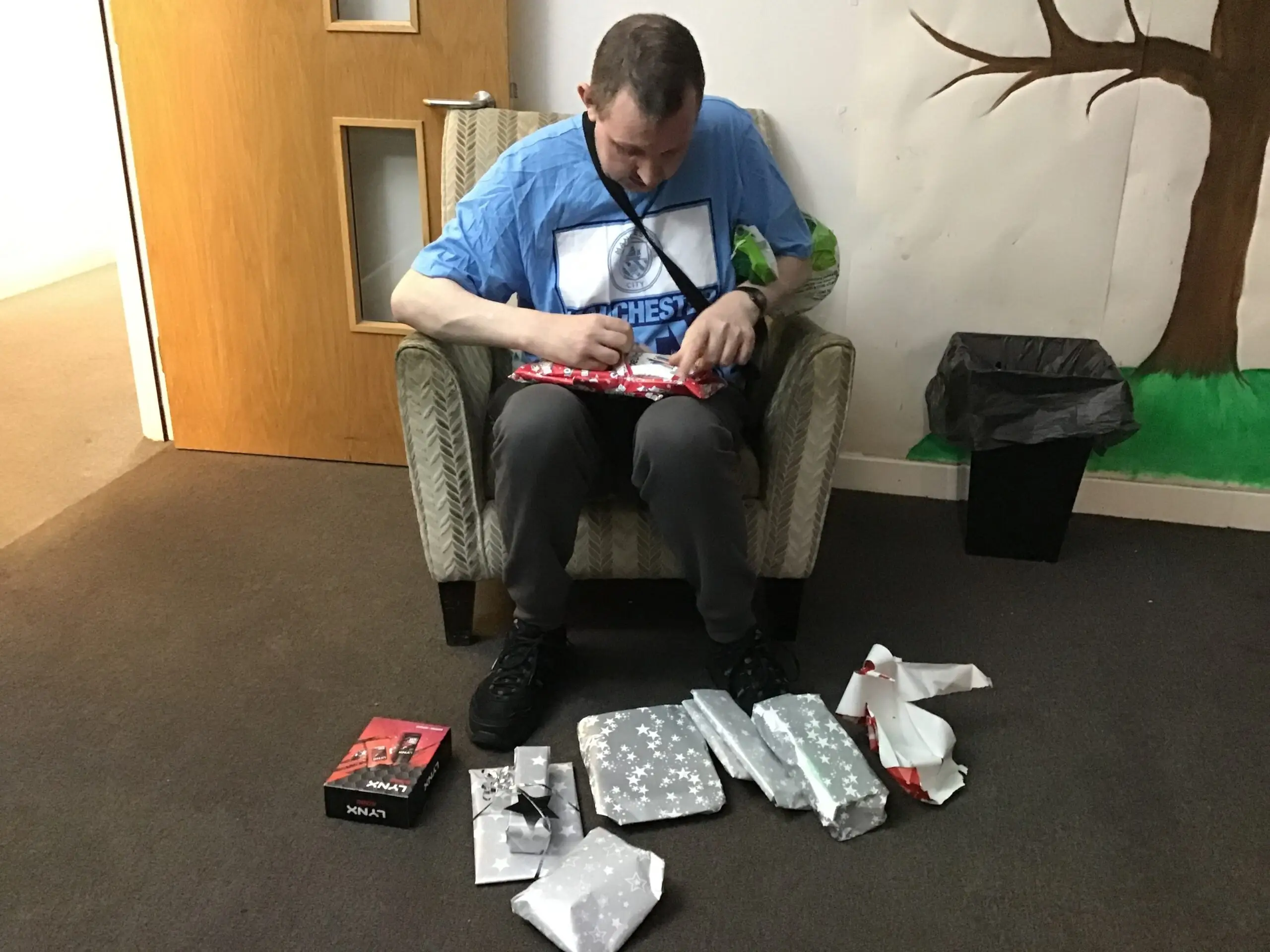 resident opening presents