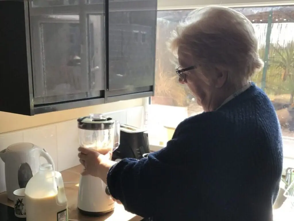 resident blending milkshake ingredients