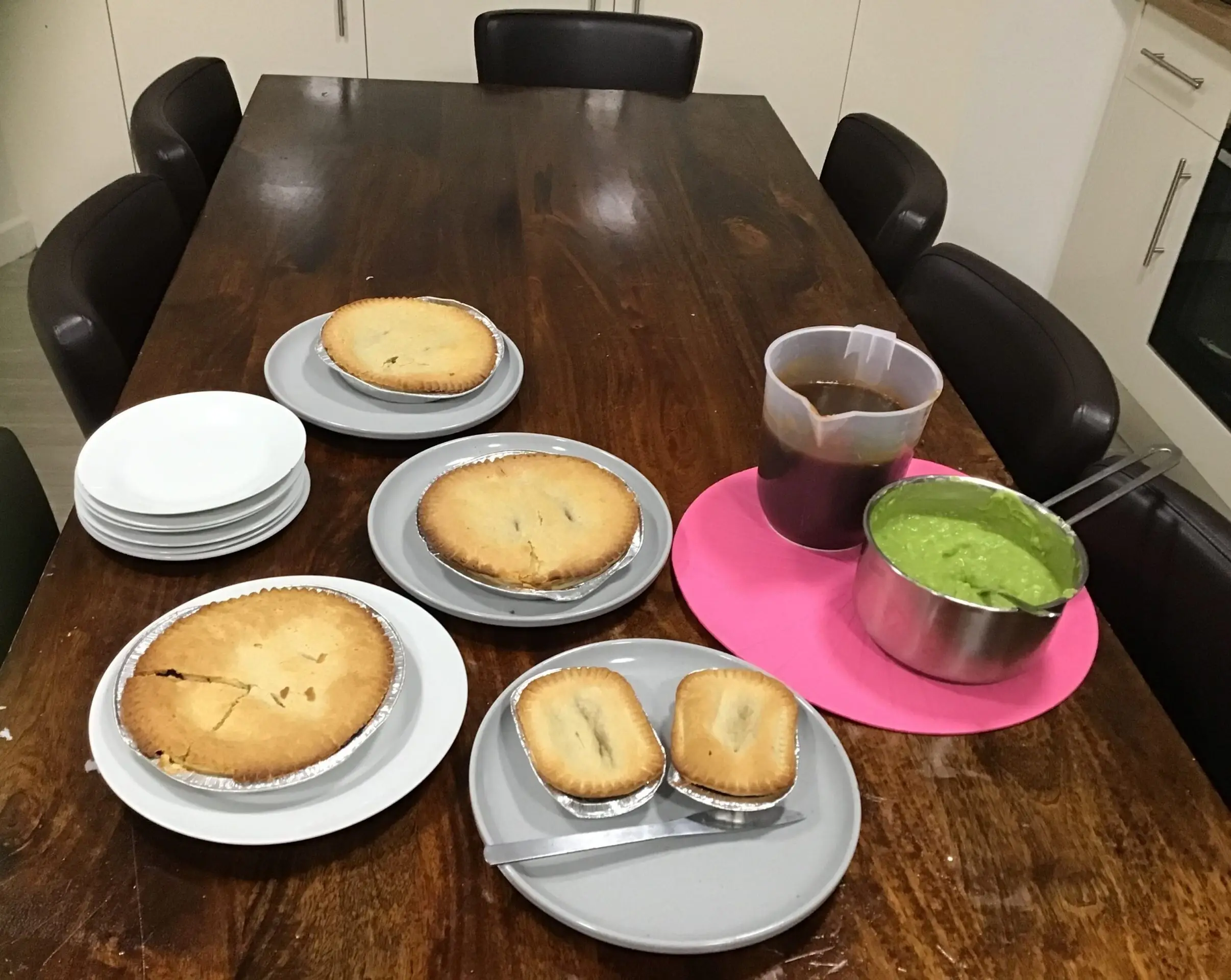 pie and peas