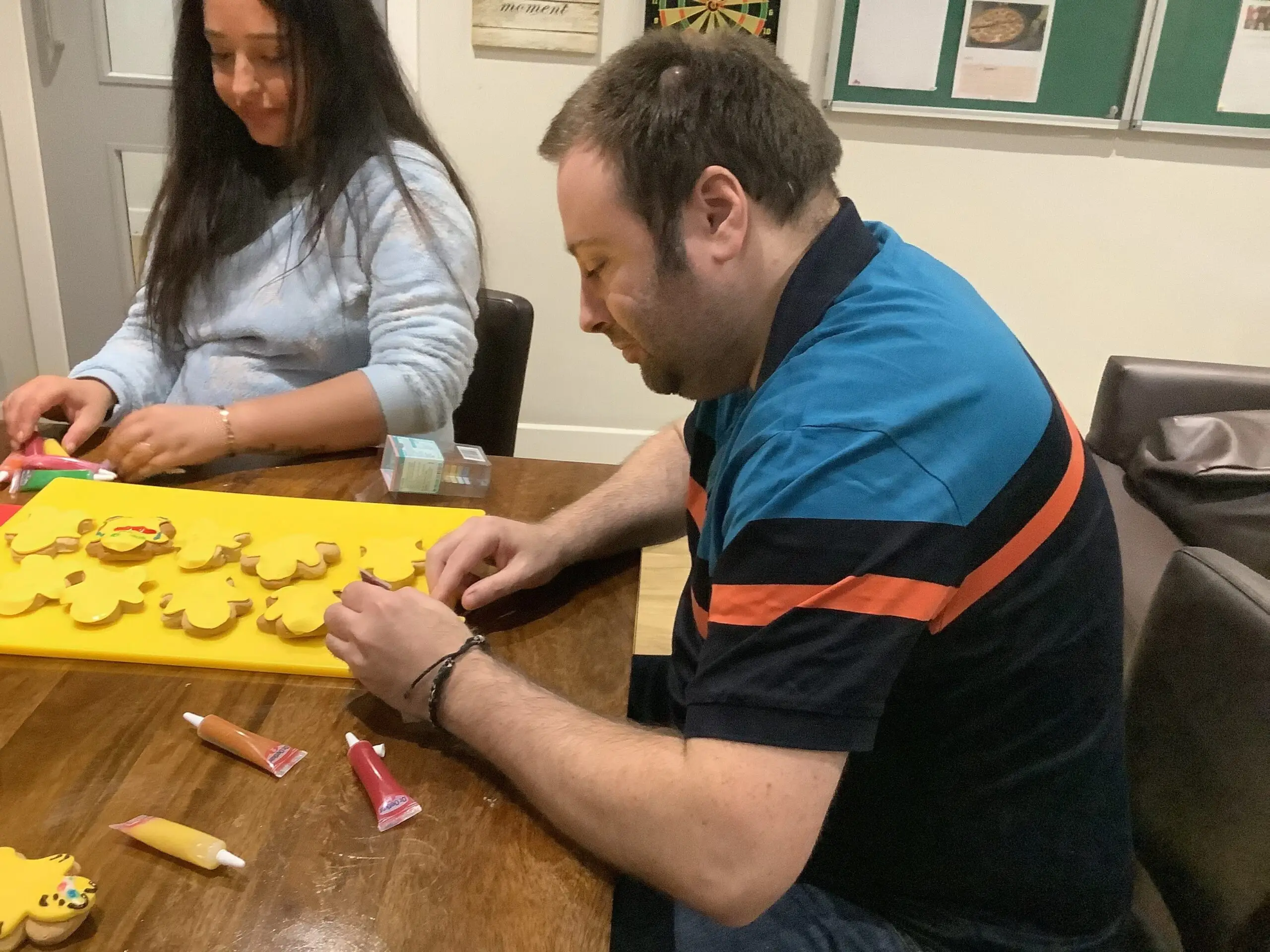 resident icing biscuits