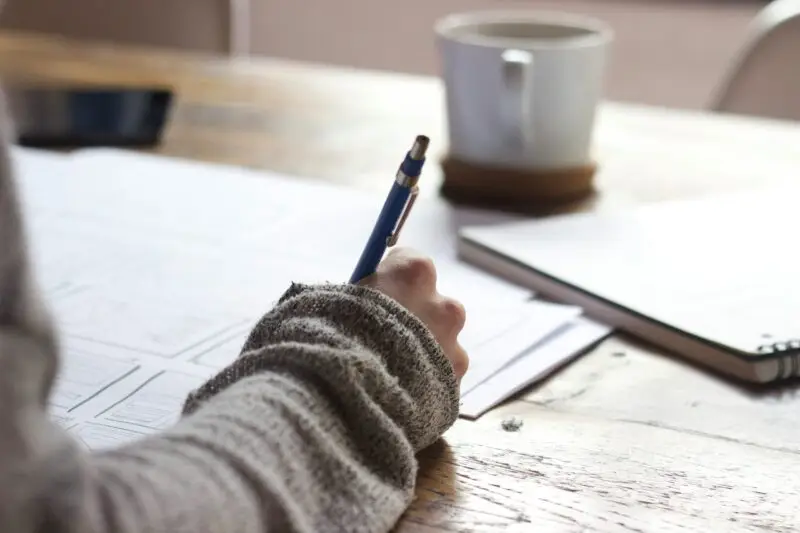 apprentice studying